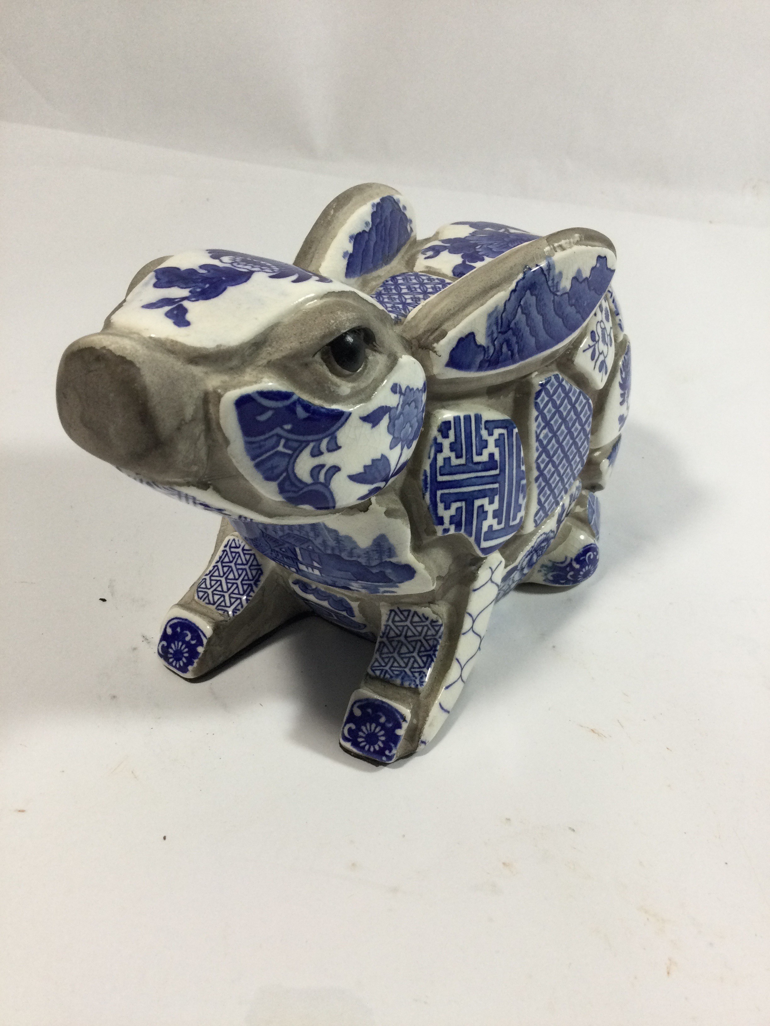 Vintage 1980 Nancy Lopez Pottery Rabbit Figurine