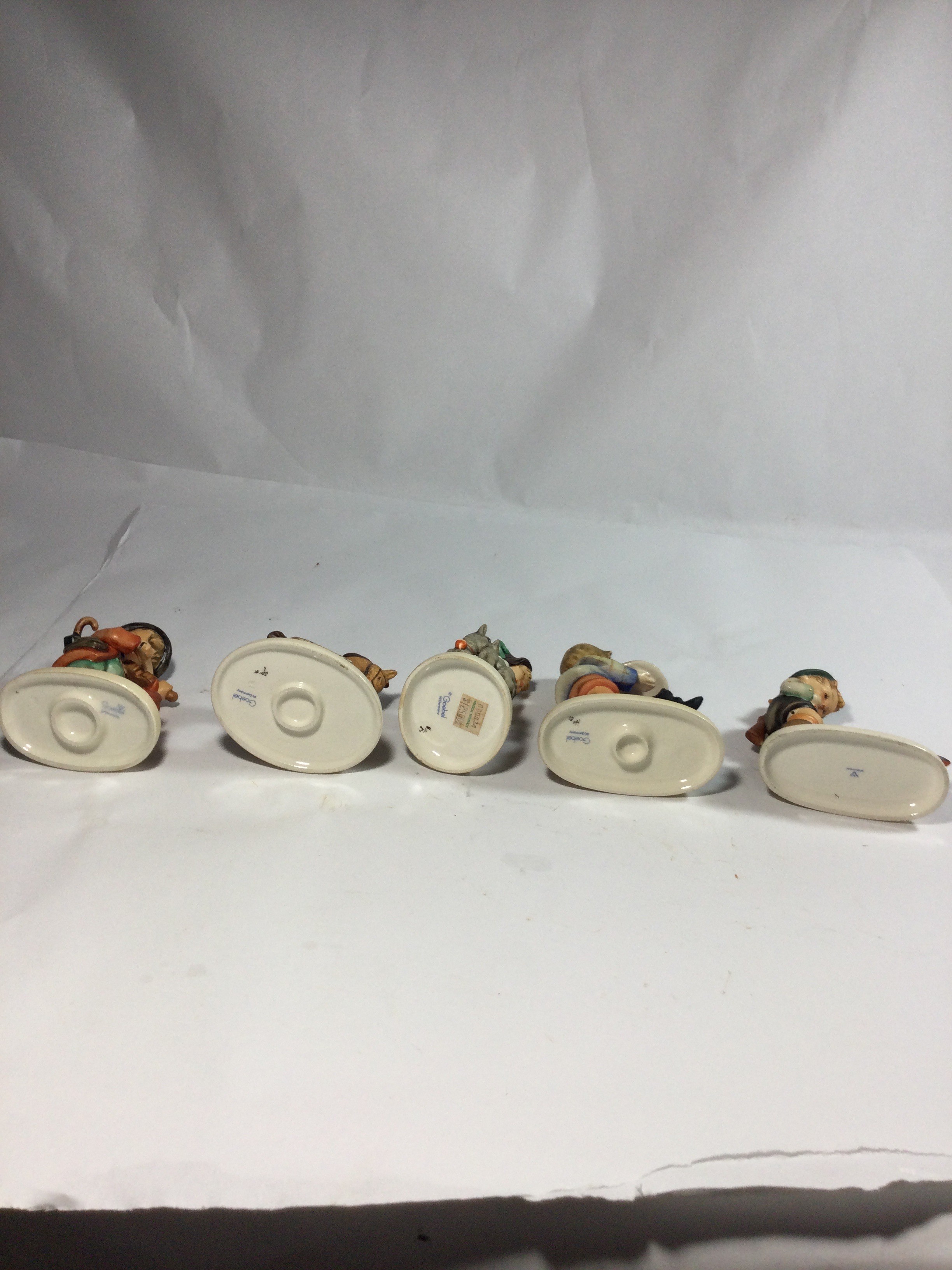 5 Hummel figurine collectibles