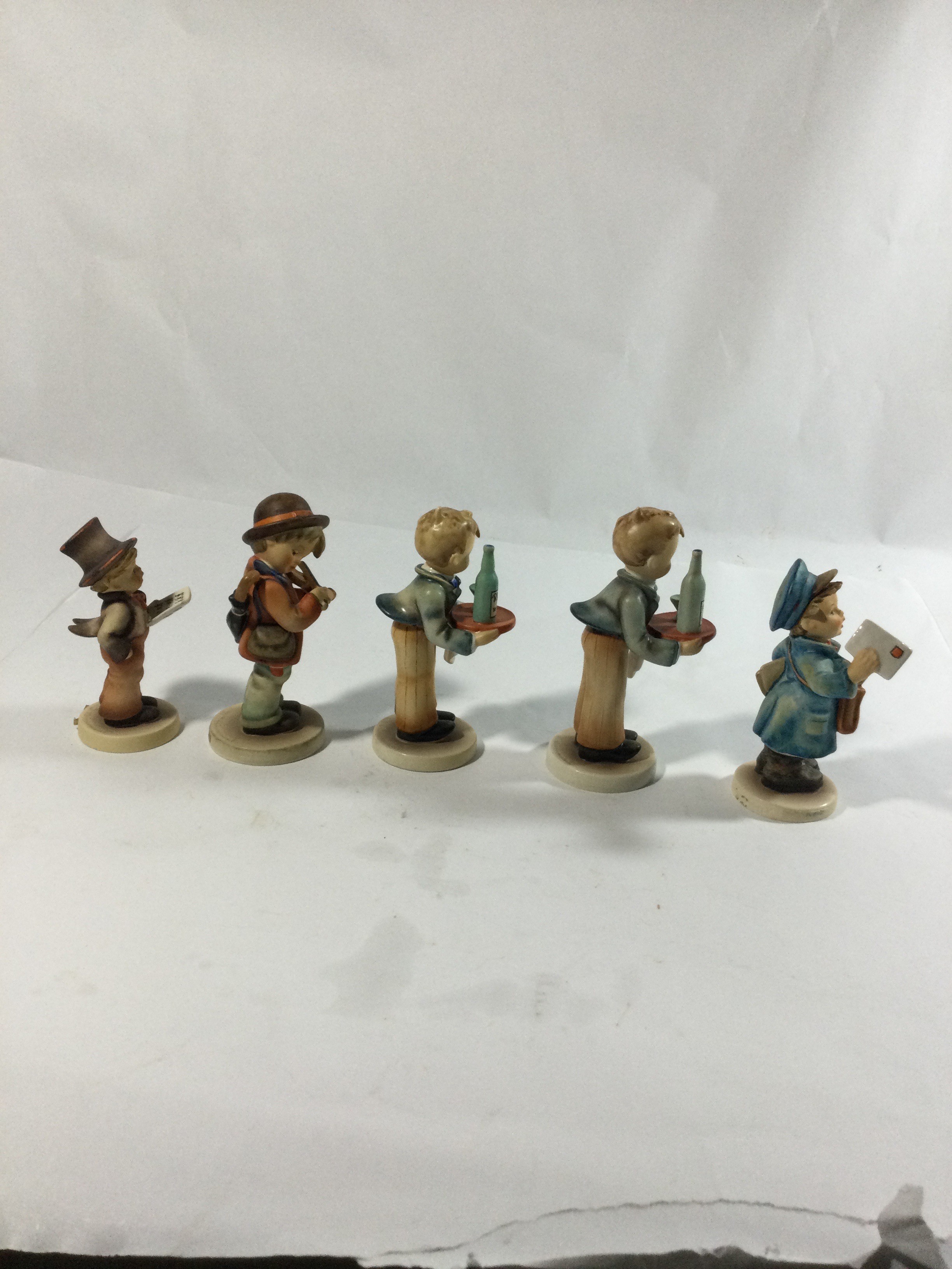 5 Hummel collectible figurines one double set