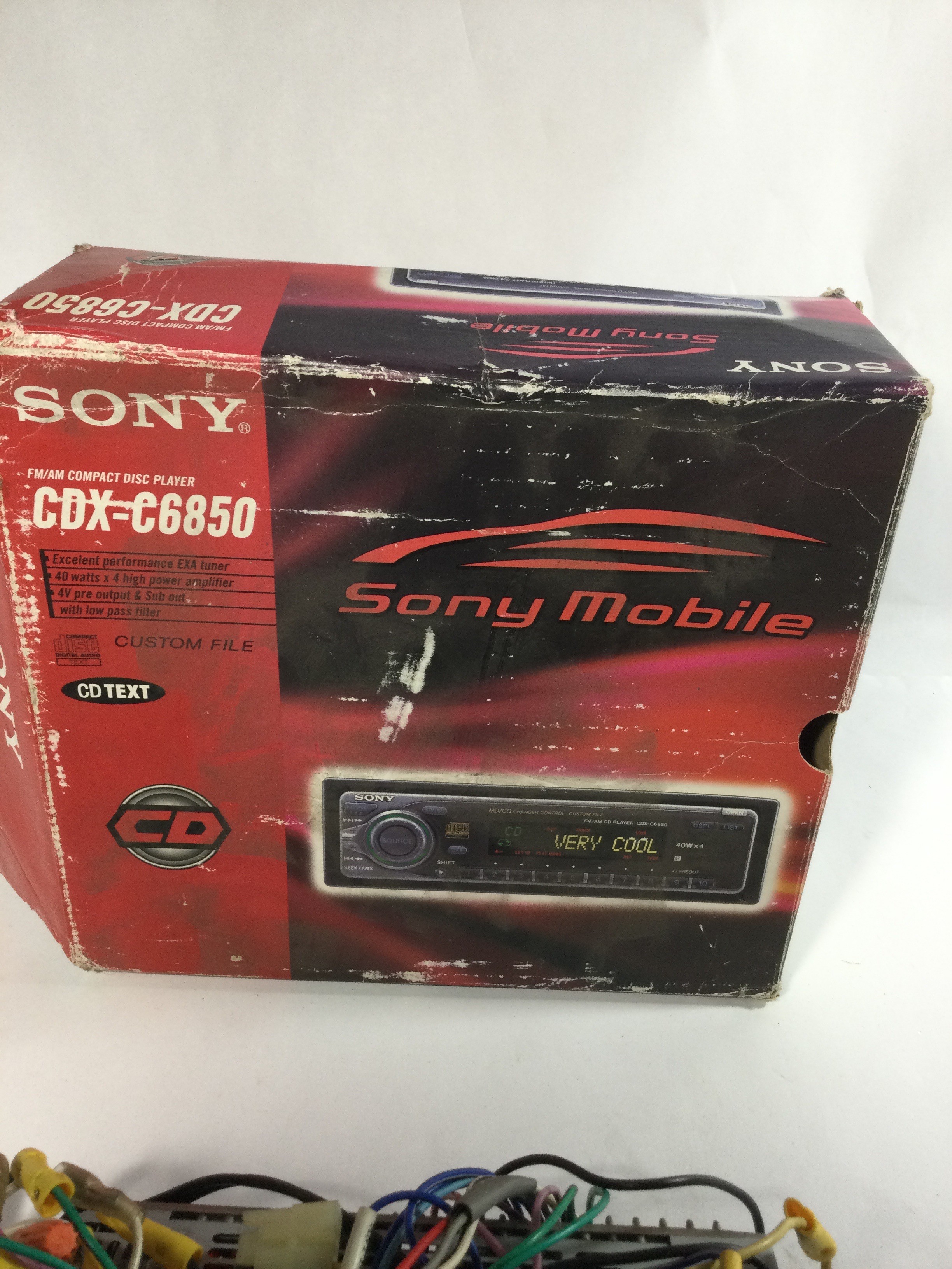 Sony AM/FM compact disc player in box