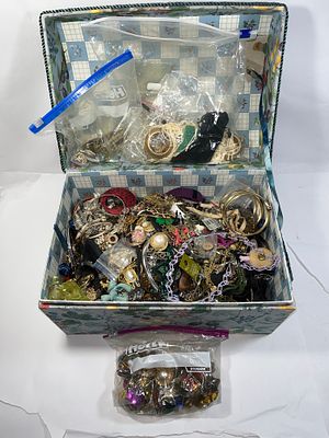 Large Costume Jewelry Collection . Includes everything pictured!
