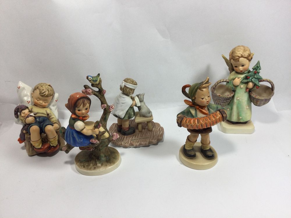 Lot 151e: Hummel Collection 5 total