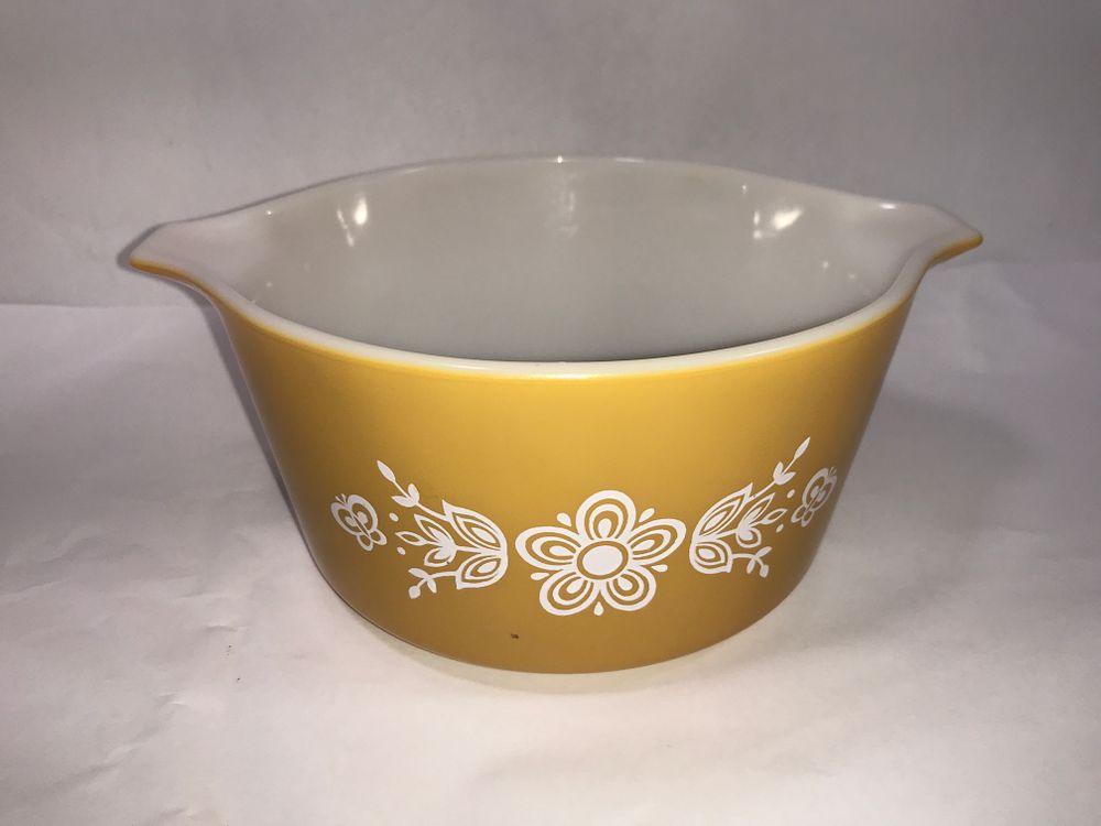 Lot 277: PYREX Butterfly Gold Casserole Dish