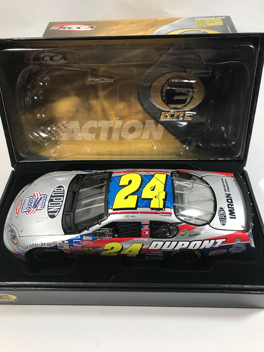 Lot 1082: Elite Jeff Gordon 100 Years of Aviation LE