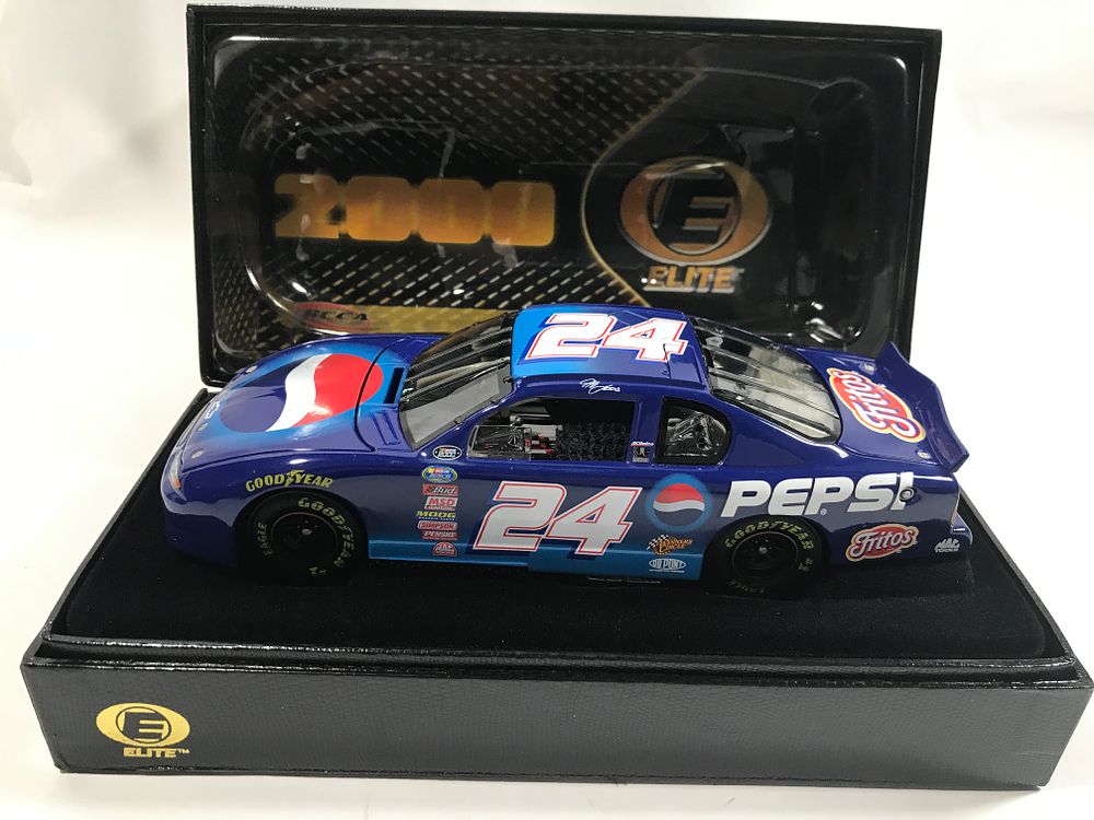 Lot 1090: Elite Jeff Gordon #24 Pepsi 2000 Monte Carlo