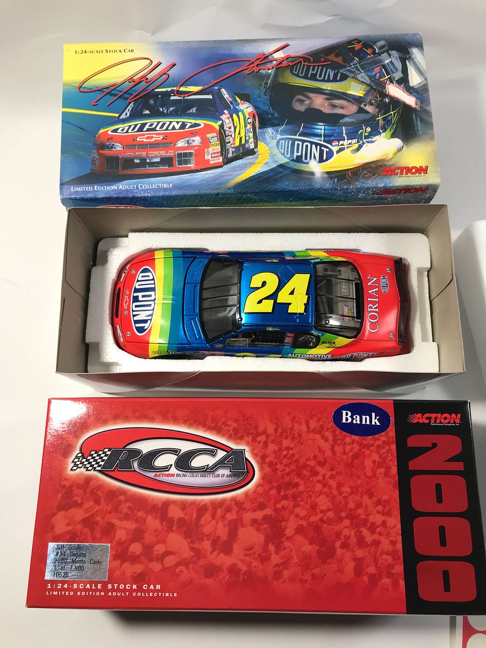 Lot 1109: Jeff Gordon #24 DuPont 2000 Monte Carlo Bank