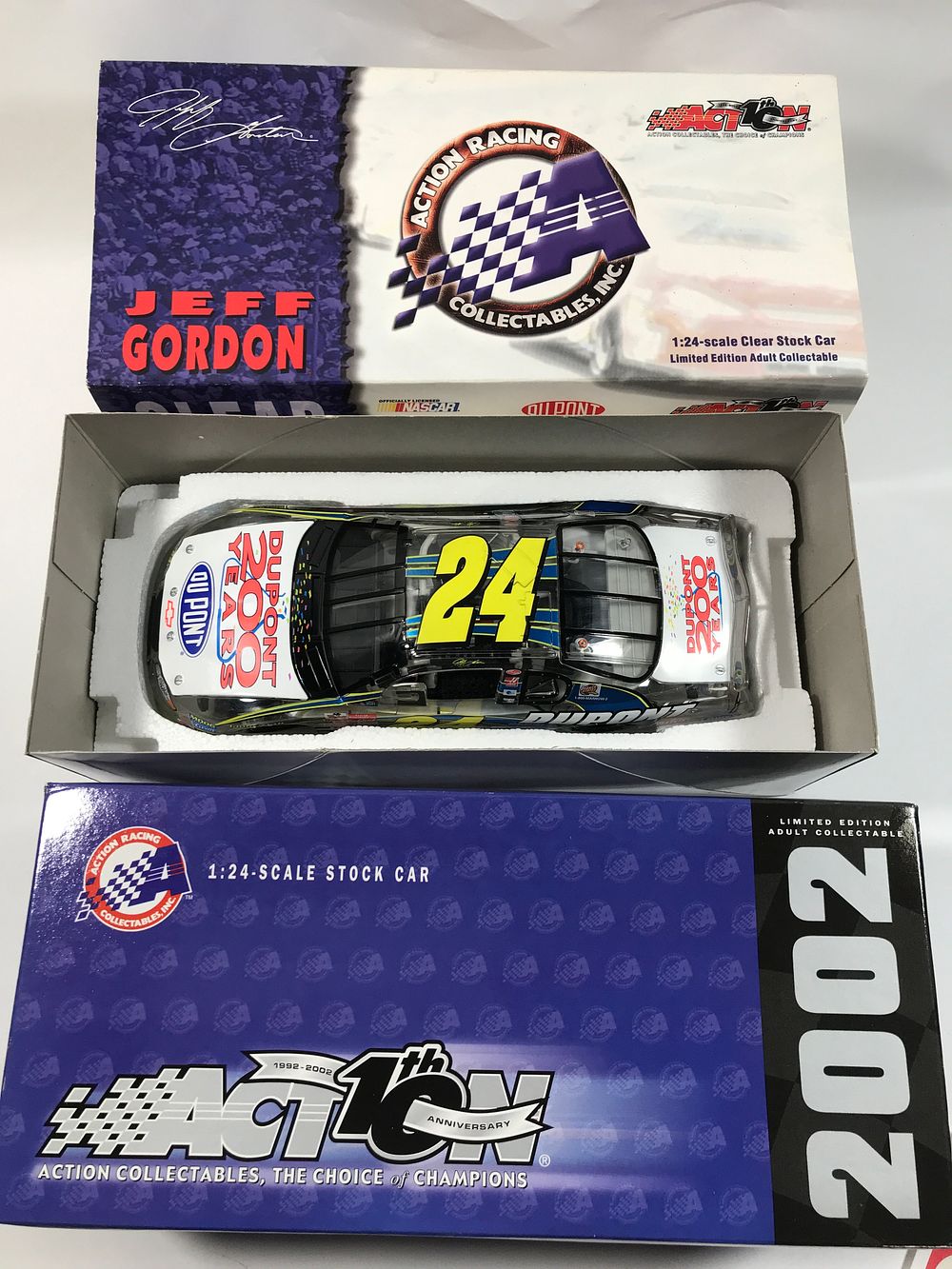 Lot 1112: Jeff Gordon #24 DuPont 200th Anniversary Diecast