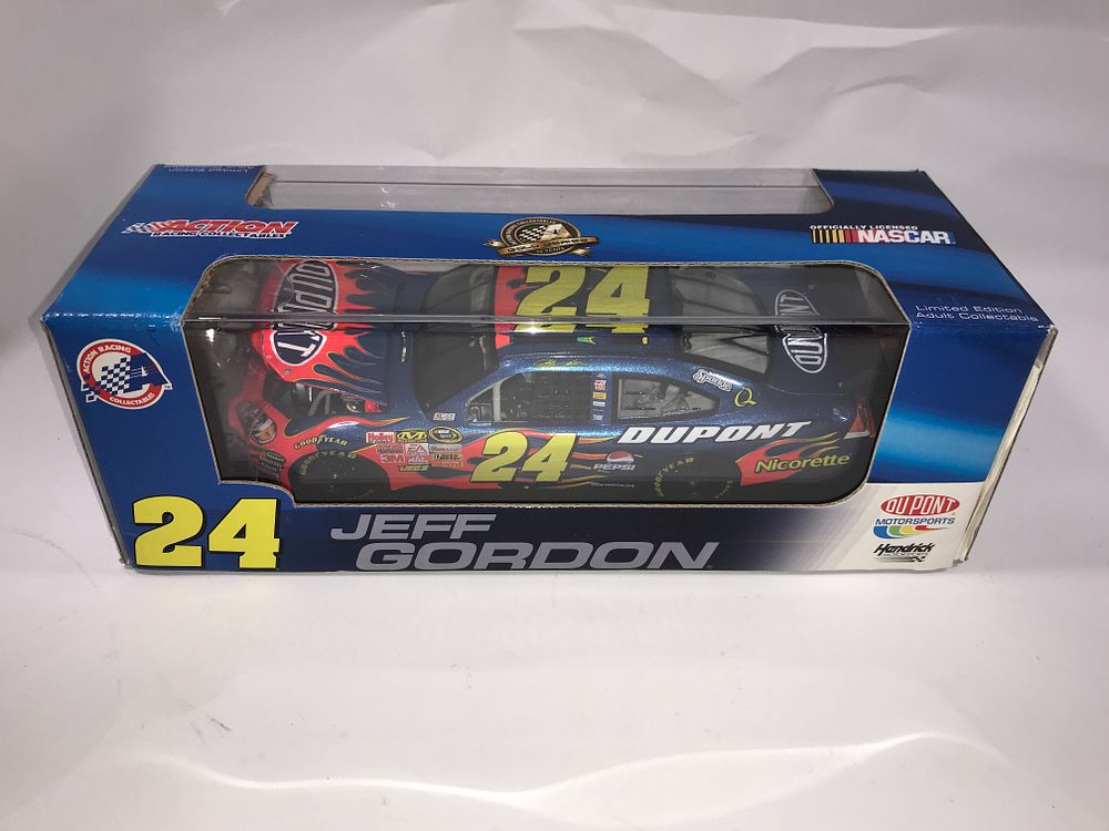 Lot 1119: Jeff Gordon #24 DuPont 2008 Impala Limited Ed.