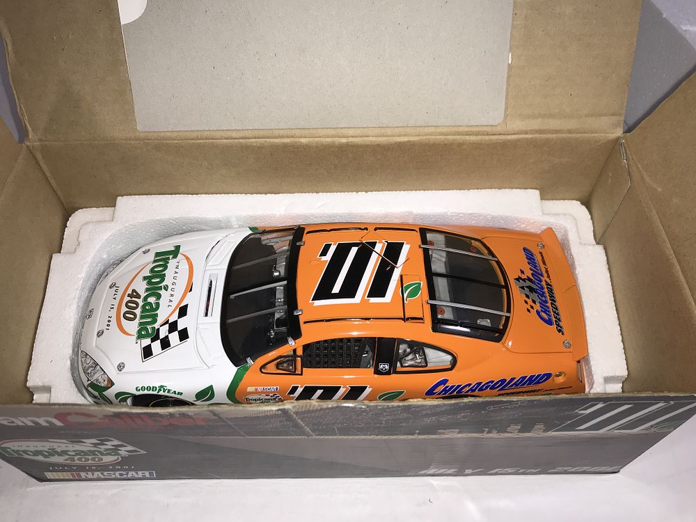 Lot 714: Tropicana 400 Chicagoland Speedway 2001 #01