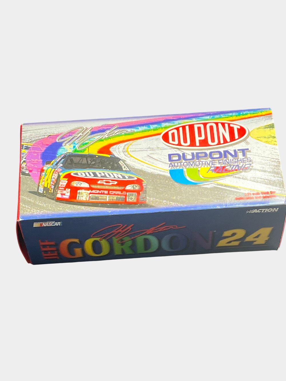 Lot 1122: Jeff Gordon #24 DuPont 1999 Monte Carlo Stock Car