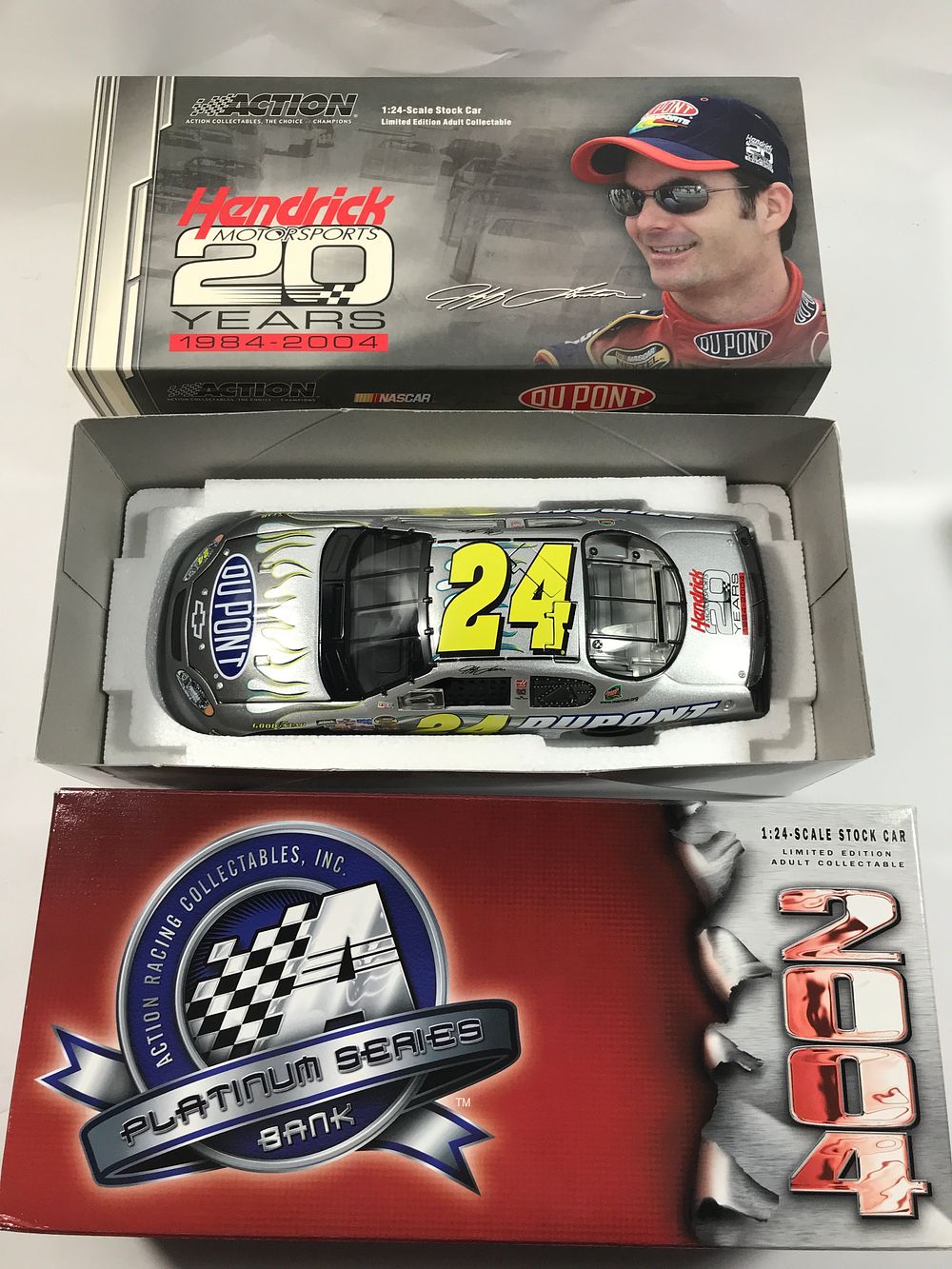 Lot 1130: Jeff Gordon #24 DuPont HMS 20th Anniversary