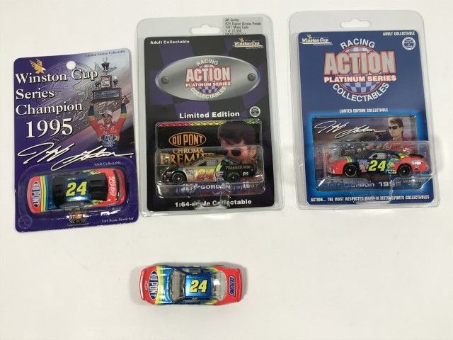 Lot 1141: Jeff Gordon 1/64 Scale Diecast Cars