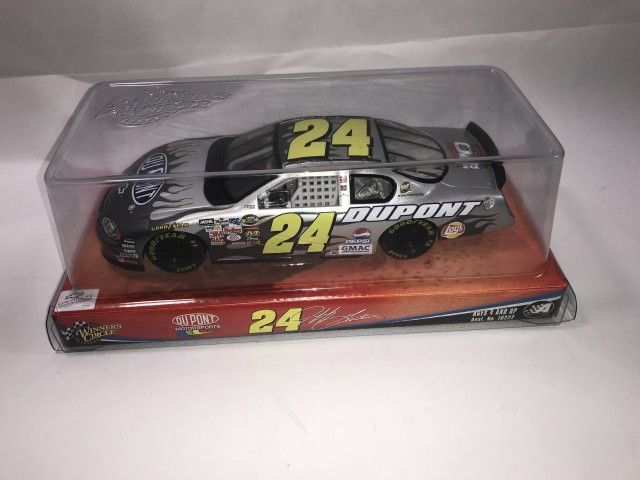 Lot 1150: Jeff Gordon #24 DuPont Silver Edition Hendrick 20