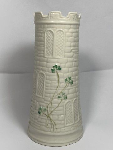 Lot 2: Beleek Classic Castle Vase Shamrock