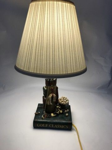 Lot 58: Vintage Novelty Golf Table Lamp