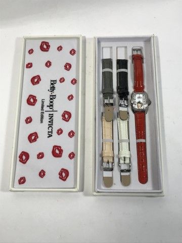 Lot 163: Invicta Betty Boop Limited Edition Watch Set