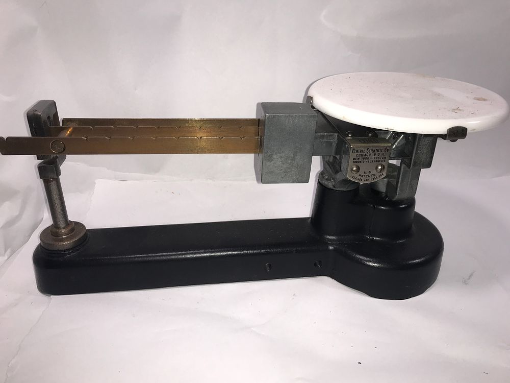 Lot 243: Vintage Central Scientific Co. Scale