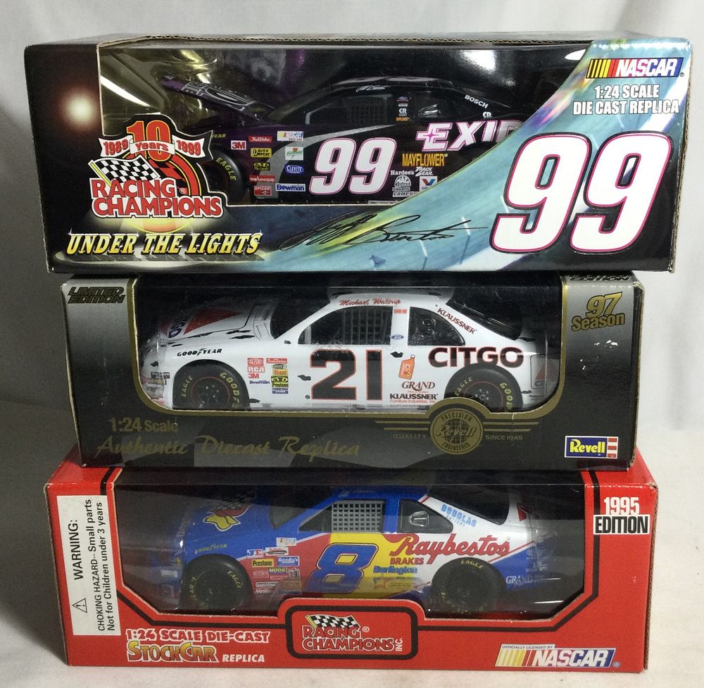 Lot 522: Die-cast 1:24 Scale Replica Stock Cars (3)