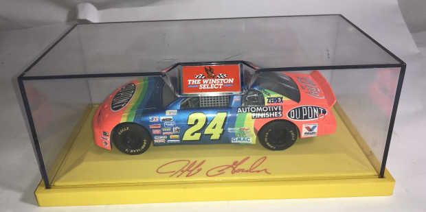 Lot 543: Jeff Gordon 1998 Winston Select Winner Die-cast