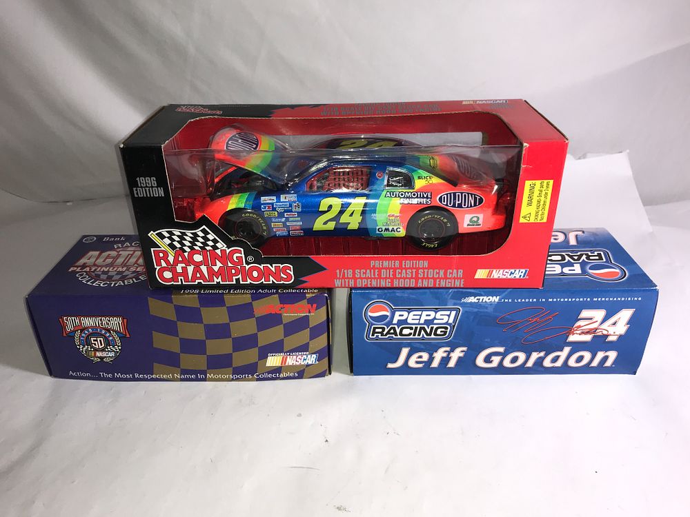 Lot 582: Jeff Gordon #24 Racing Champions New in package