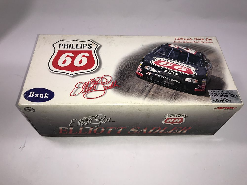 Lot 718: Elliott Sadler #29 Phillips 66 Limited Edition