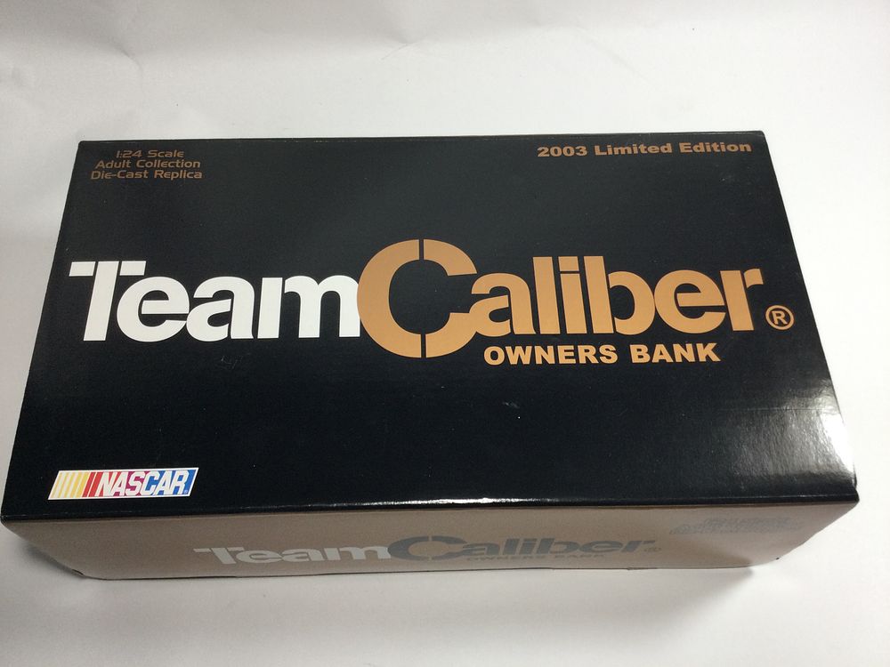 Lot 724: Matt Kenseth #17 DeWALT Owners Bank NIB
