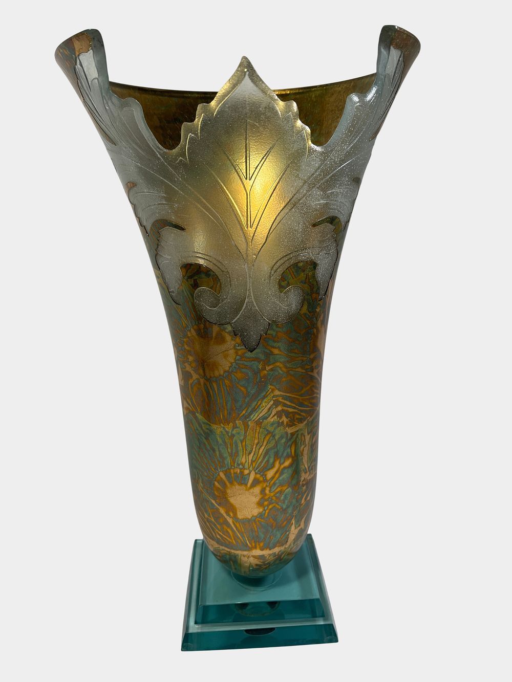 Lot 39: Kristal Art Iridescent Glass Vase with Acid Etched Leaf Decoration and Salvatore Polizzi Signature