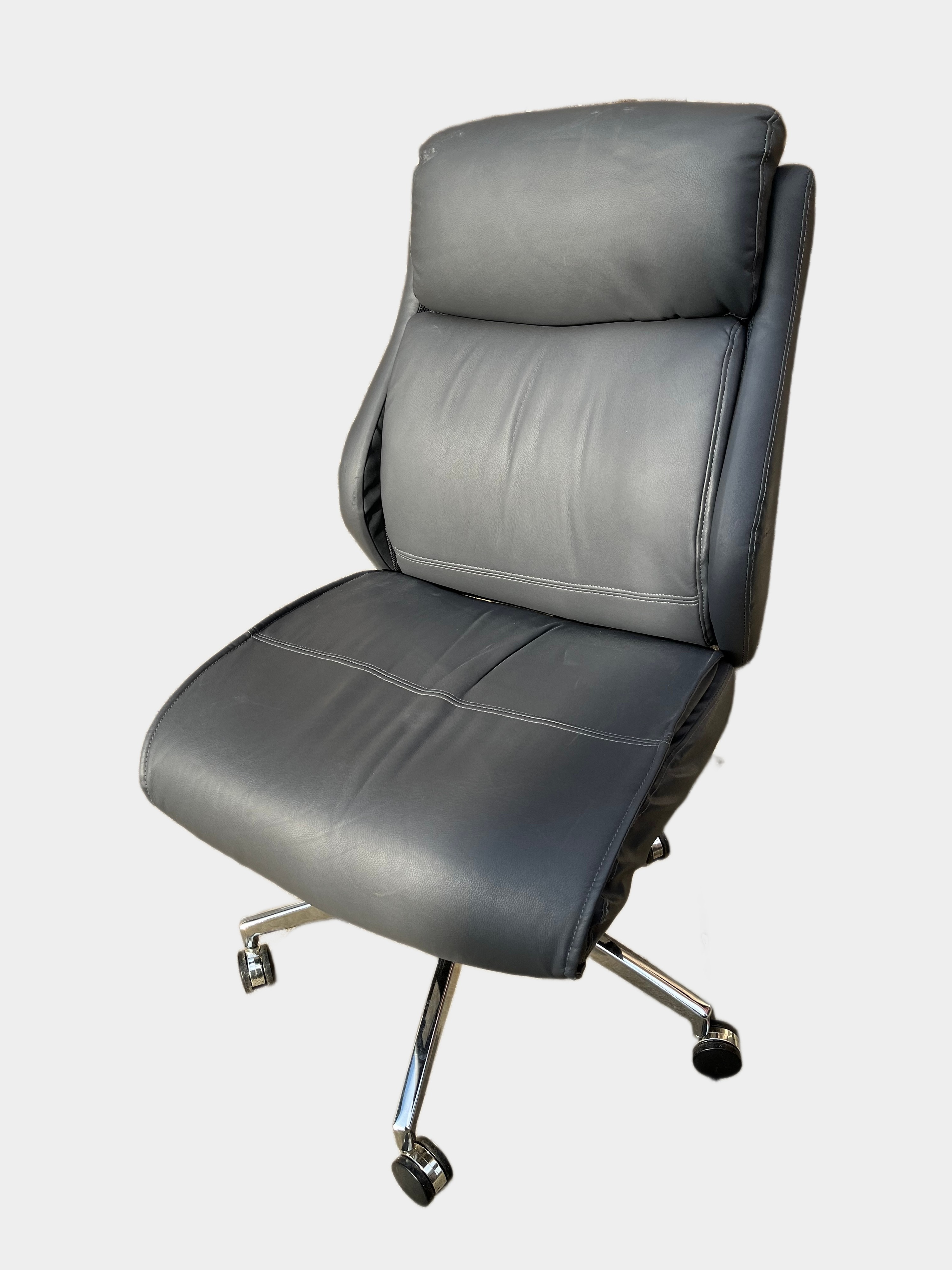 Contemporary Armless Executive Swivel Office Chair in Black Upholstery