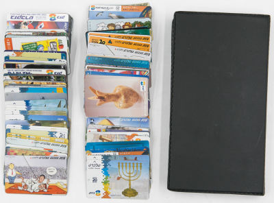 לוט ענק של טלכרטים, כולם של חברת בזק. כולל אלבום מלא וגדוש ובנוסף כמות גדולה בתפזורת