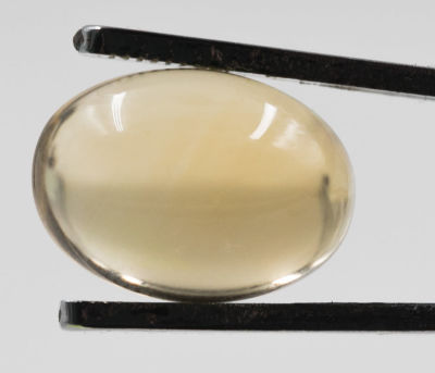 לוט 8 אבני סיטרין טבעיות, כ-59 קראט. חיתוך קבושון, הערכה 150-200 דולר