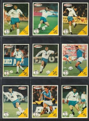 מפציצים 97 - לוט 9 קלפי אלבום מפציצים 97, שנת 1997, דבק מקורי, מצבים שונים