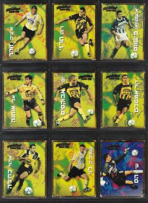 מפציצים 97 - לוט 9 קלפי זהב של אלבום מפציצים 97, שנת 1997, עשויים קרטון, מצבים שונים