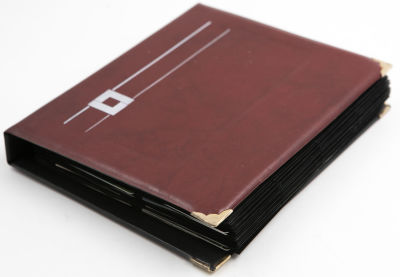 אלבום המכיל 300 טלכרטים וכרטיסי חיוג מהעולם, מדינות רבות, נושאים שונים