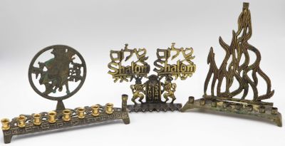 לוט 3 חנוכיות ישראליות, אחת מהן לשמן, לא חתומות, מצבים טובים