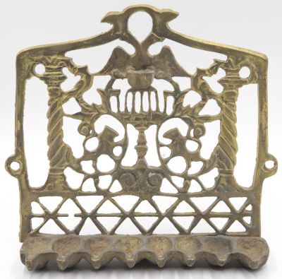 חנוכית שמן, גובה: 20 ס"מ