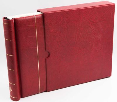 אלבום מתוצרת lighthouse גרמניה. האלבום מכיל 30 דפים בחלוקה ל-2 דו צדדי על רקע לבן, סך הכל 4 