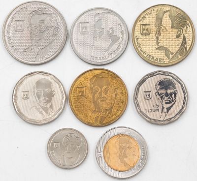 לוט 8 מטבעות כל סדרת האישים במצב חדש, כולל: הרצל, בן גוריון, ז'בוטינסקי, רוטשילד, רמב"ם, אשכול 