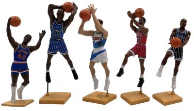 סקוטי פיפן - לוט 5 בובות שחקני NBA, שנות התשעים: סקוטי פיפן, שאקיל אוניל ואחרים. בובות רשמיות של 