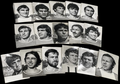 הפועל חיפה - לוט 16 תצלומי ראש של סגל הפועל חיפה בכדורגל, כפי שצולמו בידי צלם העיתונות אסף קוטין 