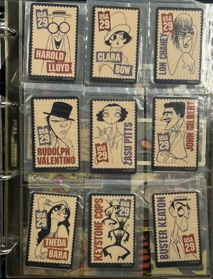 אוסף של 110 טלכרדים בנושא אמנות. מגיע באלבום מהודר וכולל כרטיסים רבים של ציורי האמן היהודי 