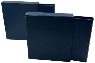 לוט 2 אלבומים עם 4 טבעות, ריקים, כל אלבום מכיל 12 דפים לטלכרדים המחולקים ל 8. לאלבומים קסטה והם 