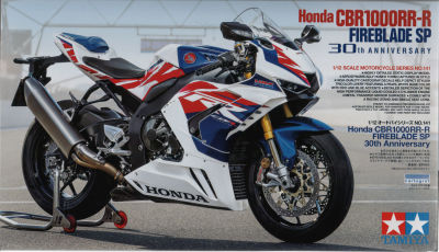 HONDA CBR1000RR-R - דגם גדול להרכבת אופנוע HONDA CBR1000RR-R, חברת TAMIYA, מודל 141, סגור