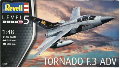 TORNADO - דגם גדול להרכבת מטוס קרב TORNADO F.3 ADV, חברת REVELL, מודל 03925, כולל 297 חלקים. סגור