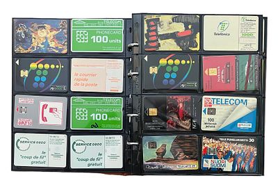 אוסף של כ-250 טלכרטים וכרטיסי חיוג מהעולם. מגיע מסודר באלבום עם דפים מתוצרת חברת Lighthouse 