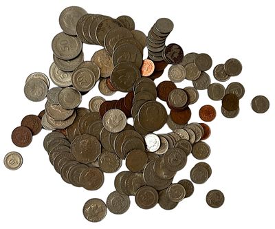 לוט ענק הכולל: 1. כמות של מטבעות מקולומביה, עריכים שונים שנים שונות. 2. מטבעות עולם. 3. מטבעות 