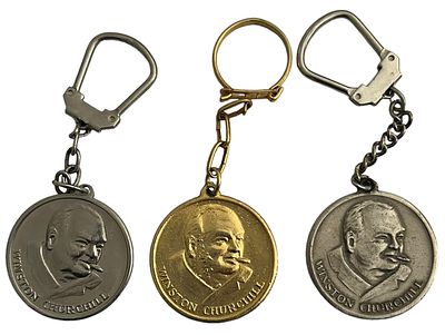 צ'רצ'יל - לוט 3 מחזיקי מפתחות הנושאים את דיוקנו של וינסטון צ'רצ'יל, ראש ממשלת אנגליה בעת מלחמת 