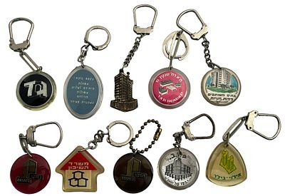 לוט 10 מחזיקי מפתחות של חברות וארגונים בתחום הבנייה והנדל"ן ועוד, שנות השישים