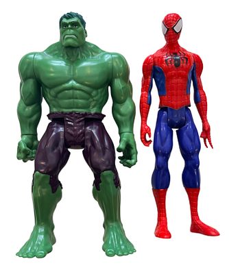 לוט 2 בובות פעולה של גיבורי על מעולם מארוול Marvel. לוט של 2 בובות בדמויותיהם של גיבורי העל 