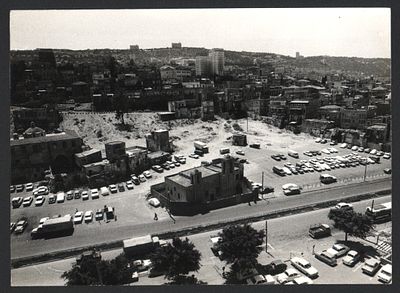 העיר התחתית חיפה, שנות השבעים. תצלום של הכנסיות בעיר התחתית בחיפה, בראשית שנות השבעים, בטרם 