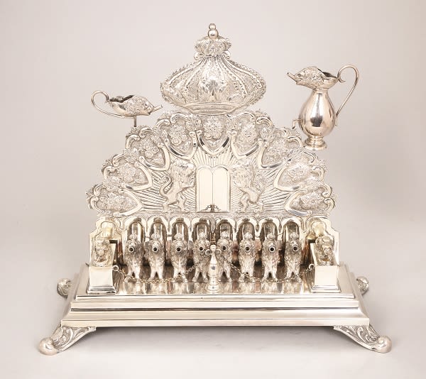 Tiroche | Auction 175 | Antiques & Objects d'Art
